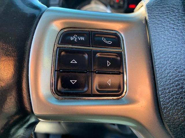 2017 Ram 1500 Laramie Crew Cab 4x4 5'7" Box