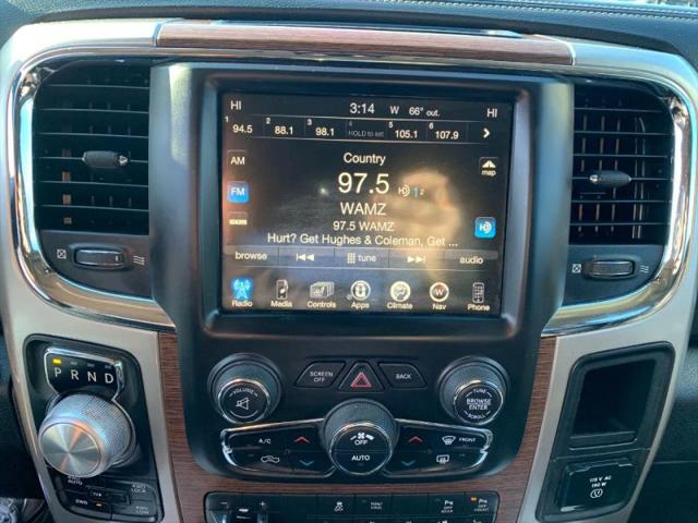 2017 Ram 1500 Laramie Crew Cab 4x4 5'7" Box
