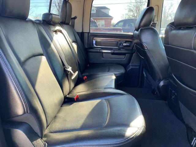 2017 Ram 1500 Laramie Crew Cab 4x4 5'7" Box