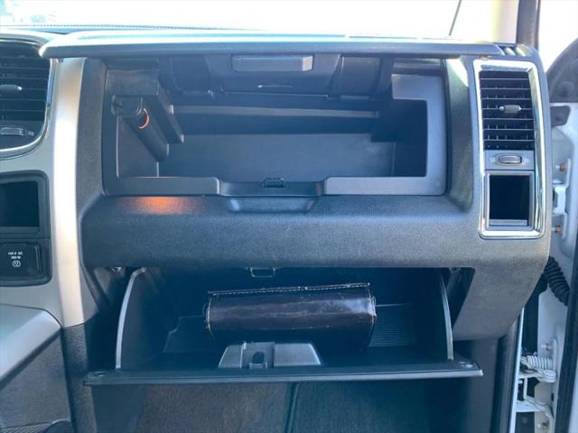 2017 Ram 1500 Laramie Crew Cab 4x4 5'7" Box