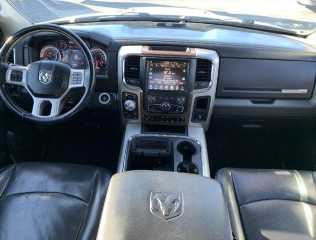 2017 Ram 1500 Laramie Crew Cab 4x4 5'7" Box