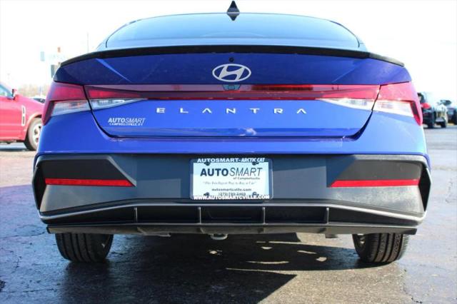 2025 Hyundai Elantra SEL Sport