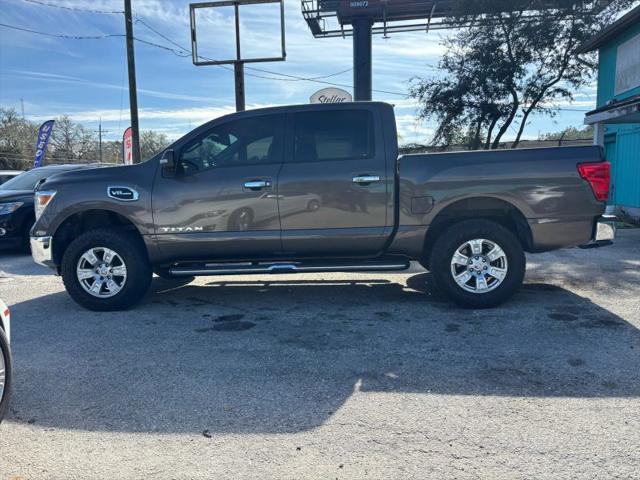 2017 Nissan Titan SV