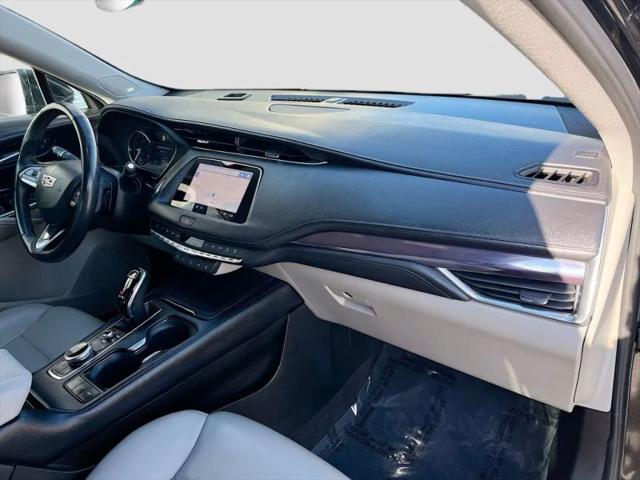2023 Cadillac XT4 Luxury