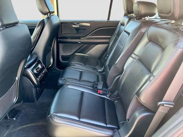2023 Lincoln Aviator Standard