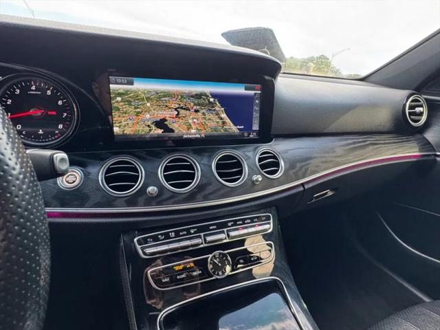 2017 Mercedes-Benz E-CLASS E 300 E 300