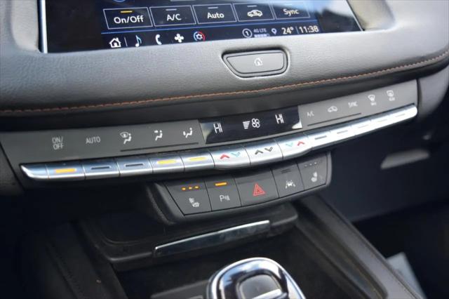 2023 Cadillac XT4 AWD Sport