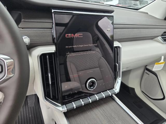 2026 GMC Acadia Denali FWD