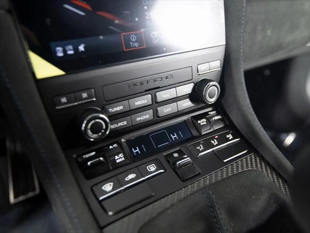 2025 Porsche 718 Cayman GT4 RS