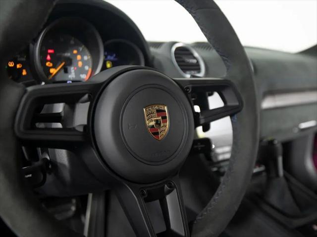 2025 Porsche 718 Cayman GT4 RS