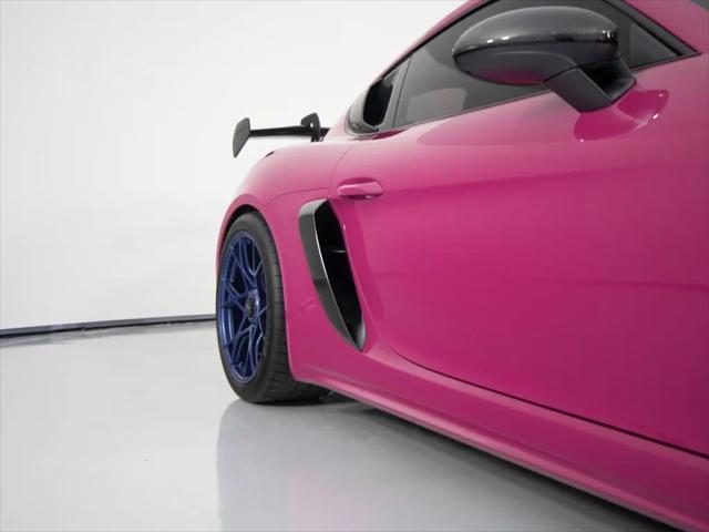 2025 Porsche 718 Cayman GT4 RS