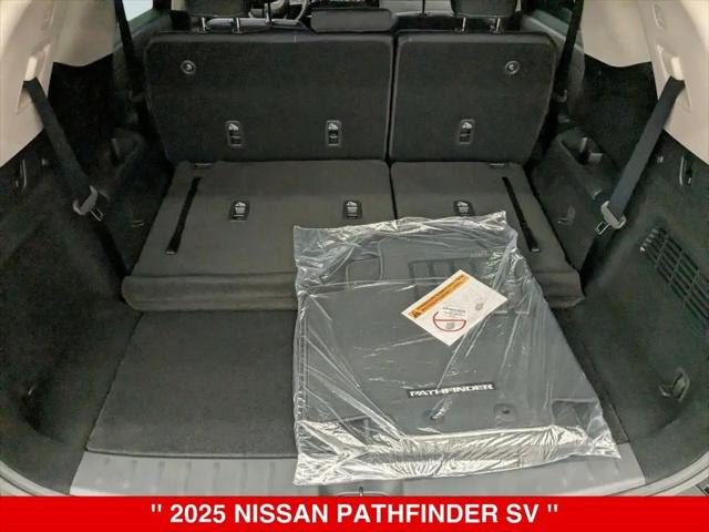 2025 Nissan Pathfinder SV 4WD