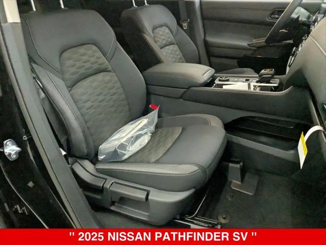 2025 Nissan Pathfinder SV 4WD