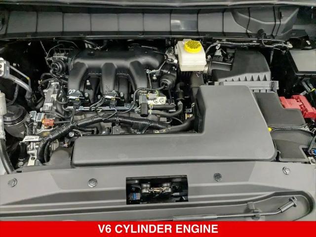 2025 Nissan Pathfinder SV 4WD