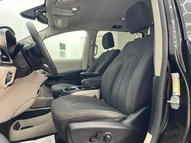 2020 Chrysler Pacifica Touring