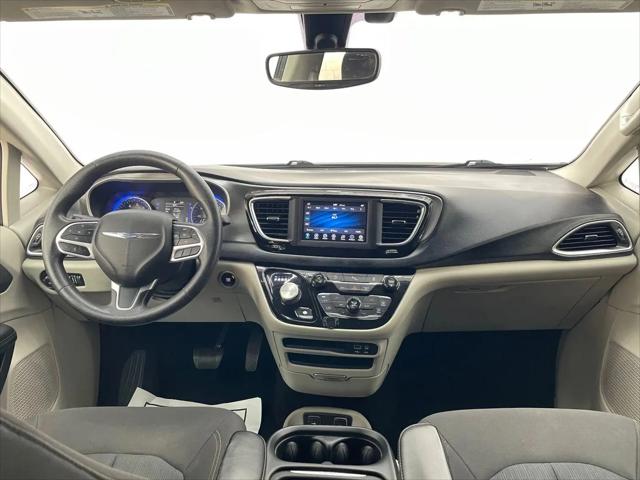 2020 Chrysler Pacifica Touring