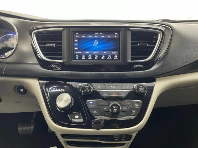 2020 Chrysler Pacifica Touring