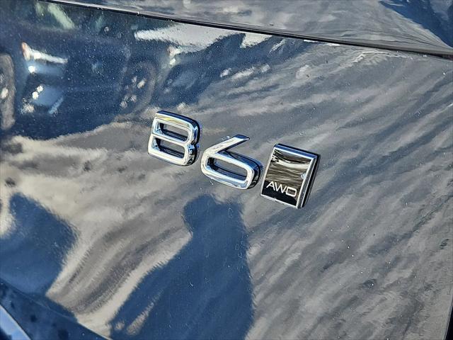 2026 Volvo XC90 Ultra Dark Theme, B6 AWD Gas (mild hybrid), Gasoline, 6 Seats