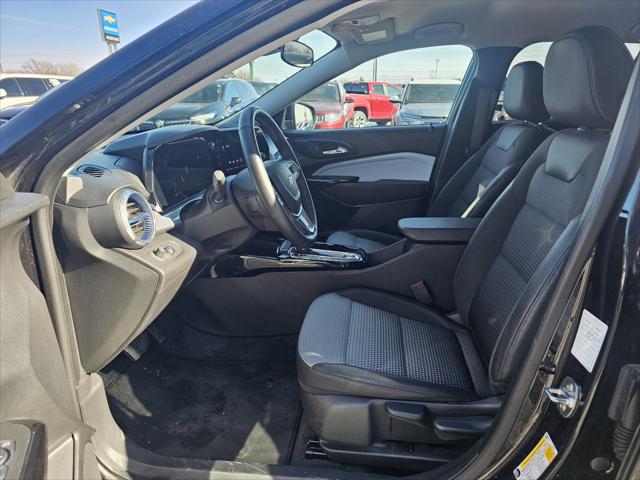 2025 Chevrolet Trax FWD LT