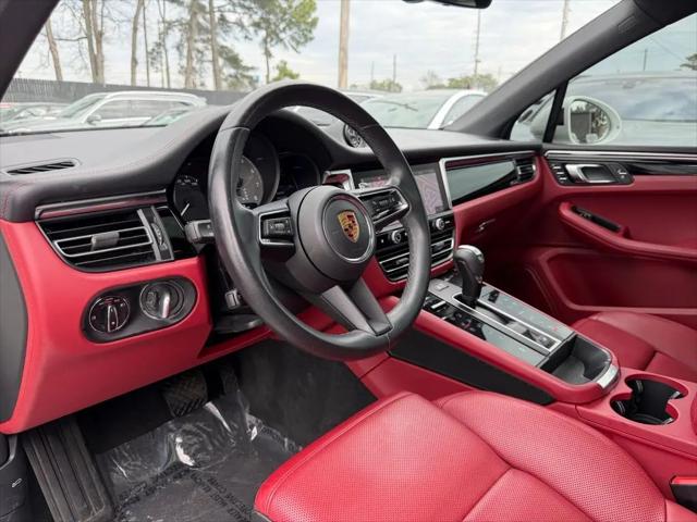 2022 Porsche Macan S