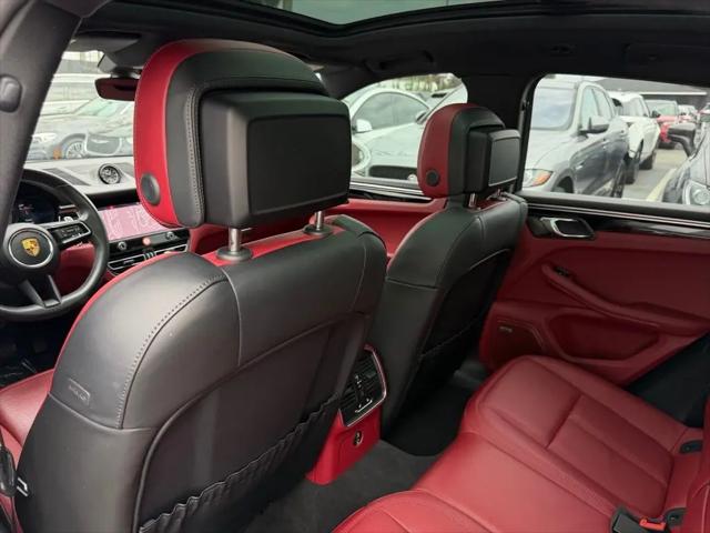 2022 Porsche Macan S