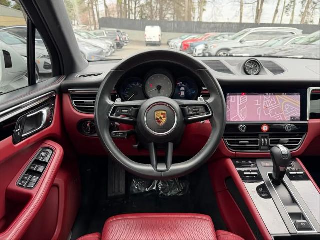 2022 Porsche Macan S