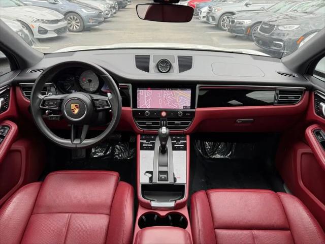 2022 Porsche Macan S