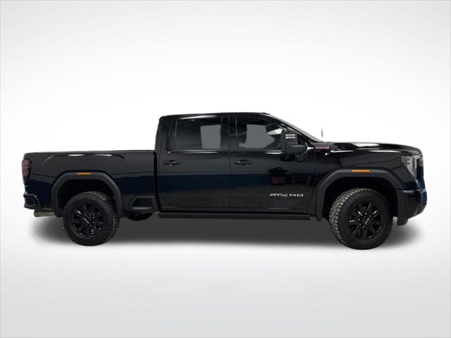2025 GMC Sierra 3500HD Crew Cab, Standard Bed, AT4, 4WD