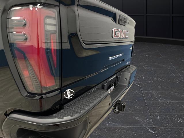 2025 GMC Sierra 3500HD Crew Cab, Standard Bed, AT4, 4WD
