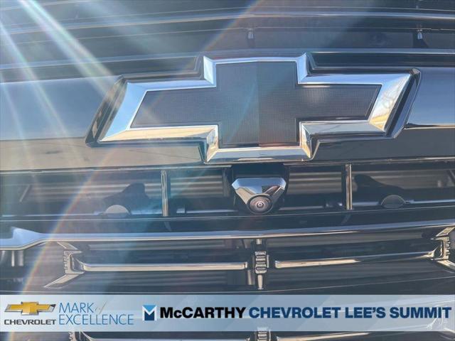 2026 Chevrolet Suburban RST, 4WD
