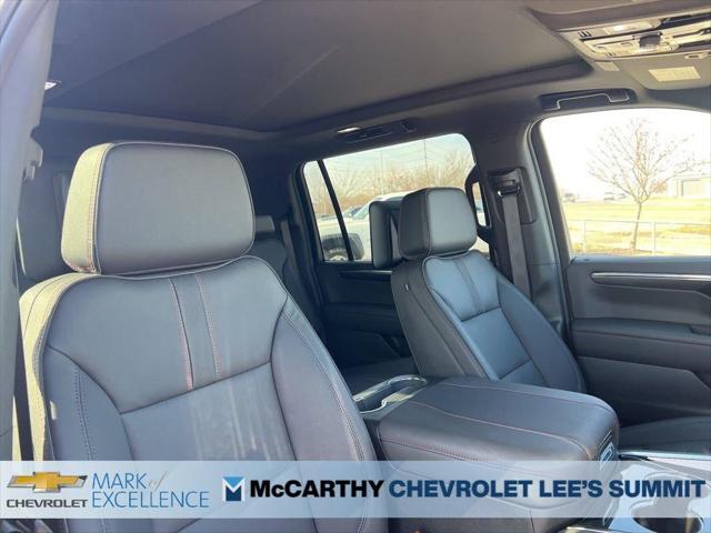2026 Chevrolet Suburban RST, 4WD