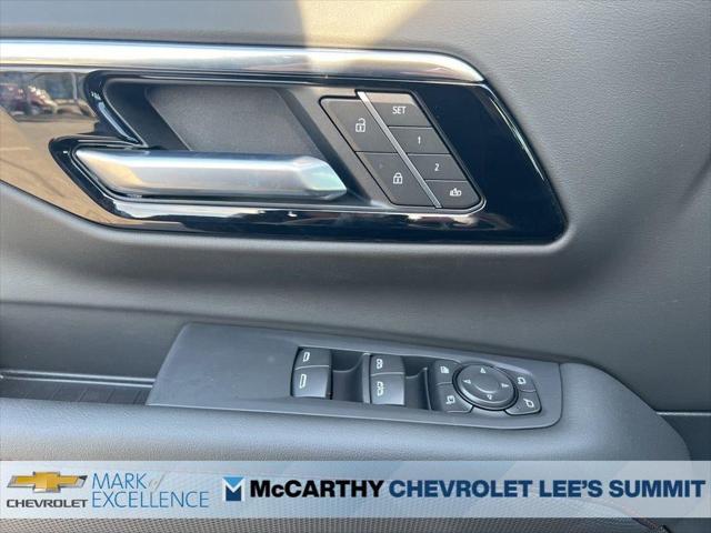 2026 Chevrolet Suburban RST, 4WD