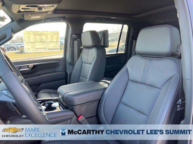 2026 Chevrolet Suburban RST, 4WD
