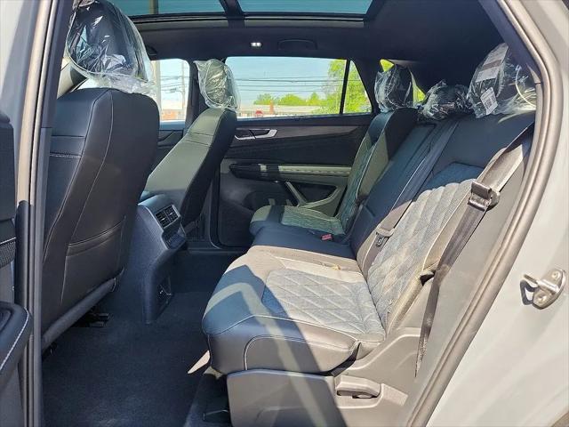 2026 Volkswagen Atlas Cross Sport SEL Premium R-Line