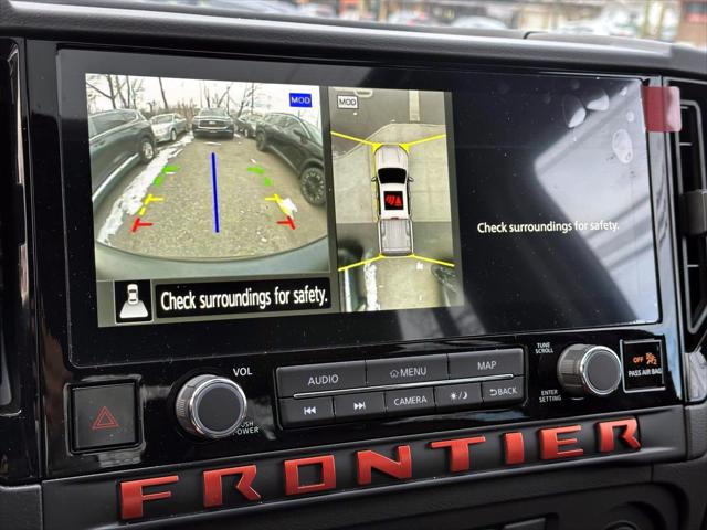 2025 Nissan Frontier Crew Cab PRO-4X 4x4 [20]