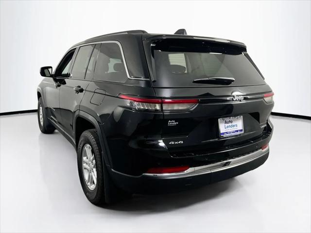 2023 Jeep Grand Cherokee Laredo 4x4