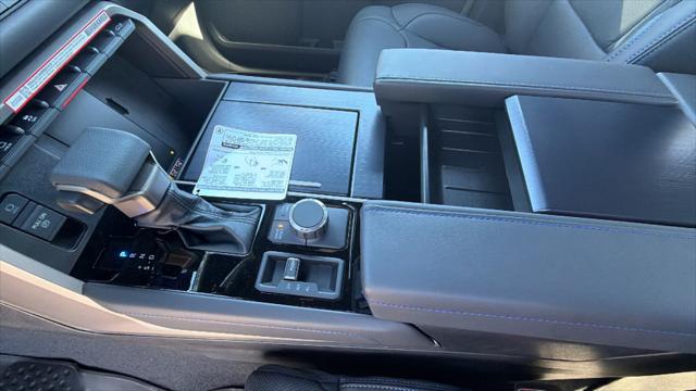 2026 Toyota Tundra Platinum CrewMax 5.5' Bed