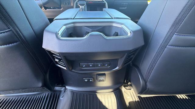 2026 Toyota Tundra Platinum CrewMax 5.5' Bed