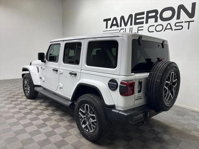 2026 Jeep Wrangler 4-Door Sahara 4x4