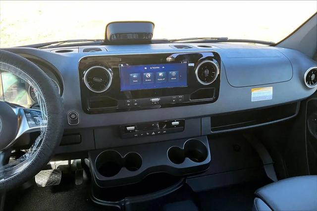 2026 Mercedes-Benz Sprinter 2500 Standard Roof 4-Cyl Diesel HO