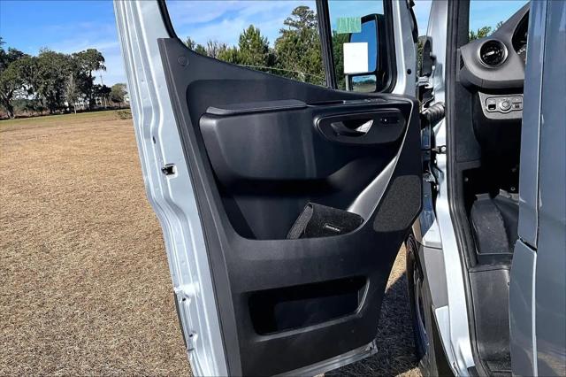 2026 Mercedes-Benz Sprinter 2500 Standard Roof 4-Cyl Diesel HO