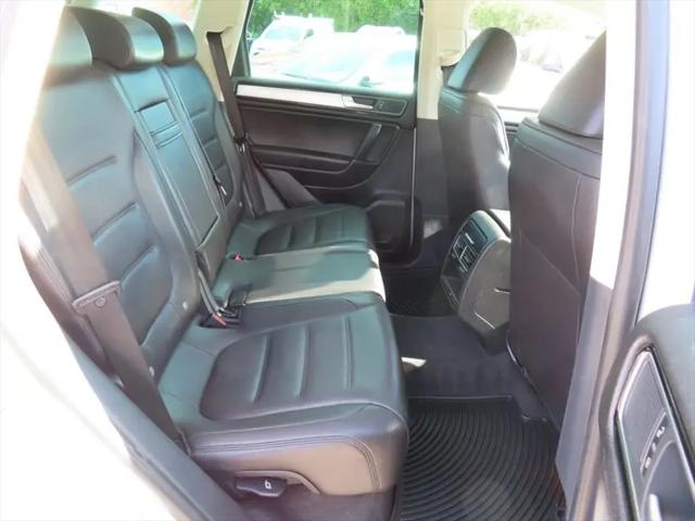 2016 Volkswagen Touareg TDI Sport w/Technology