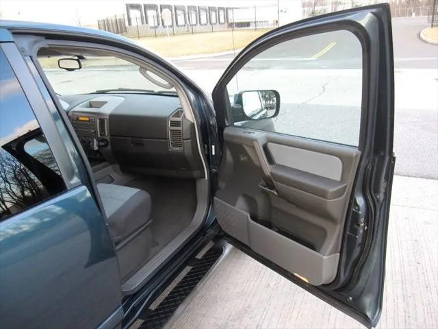 2005 Nissan Titan SE