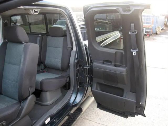 2005 Nissan Titan SE