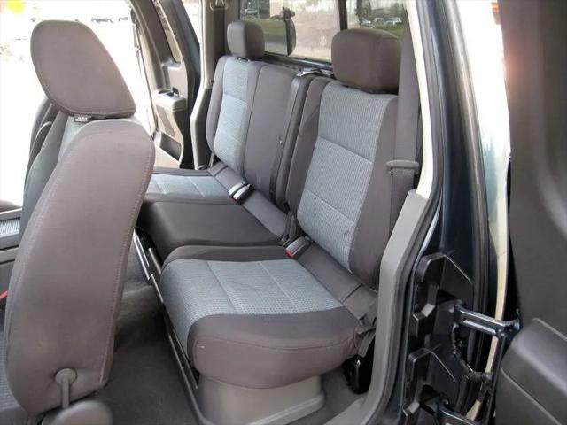 2005 Nissan Titan SE