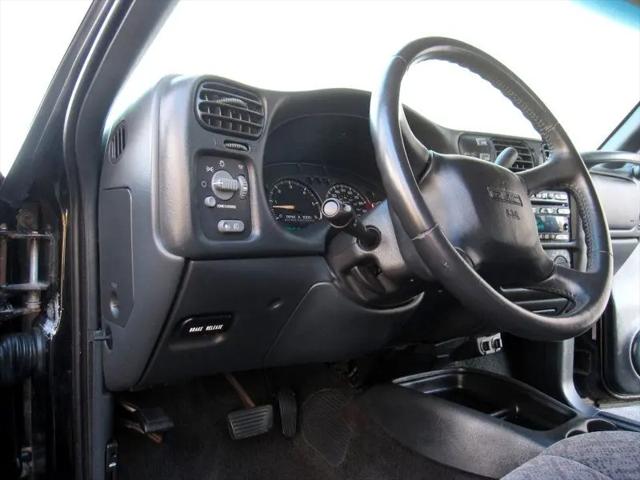2002 GMC Sonoma SLS
