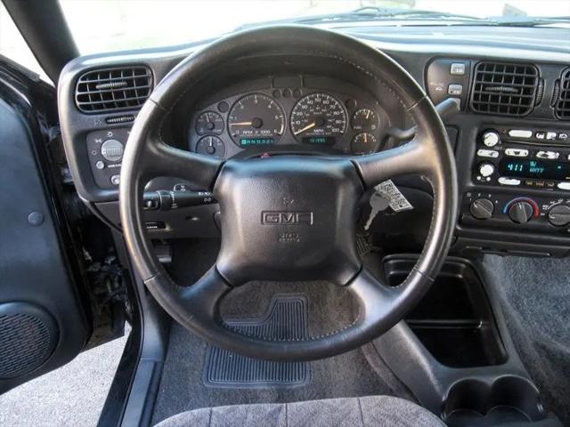 2002 GMC Sonoma SLS