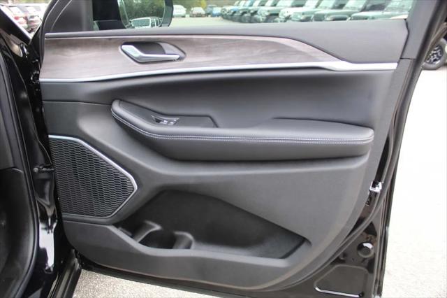 2026 Jeep Grand Cherokee Limited 4x2