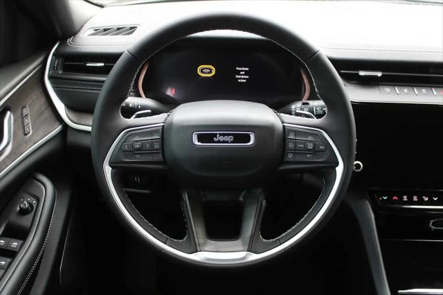 2026 Jeep Grand Cherokee Limited 4x2