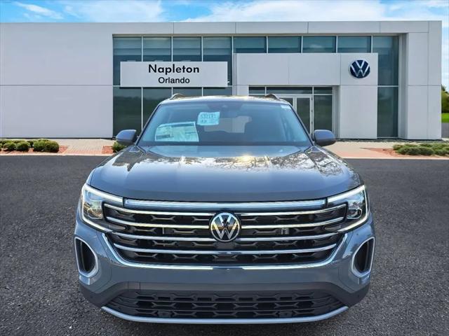 2026 Volkswagen Atlas SE with Technology